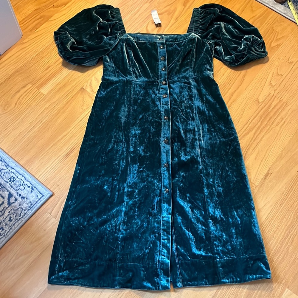 J.Crew puff sleeve Green velvet dress NWT size 14 preppy holiday